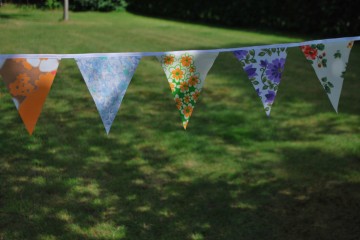 17 vlaggetjes 328 007