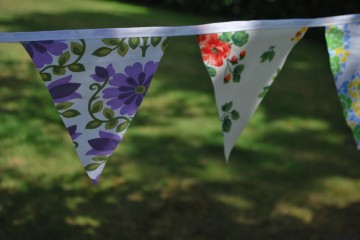 17 vlaggetjes 328 008