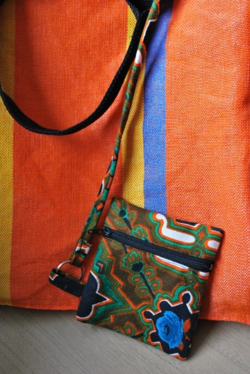 Boempot tasschaaltjes bekersteekbloemen 026