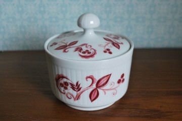 Dekenkleed vaas potjeschoteleierdoptegel 019