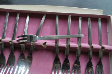 Dienbladklikkerschaaltjesvaasje peer 017