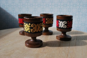 Eierdop blik medicijnkastje 002