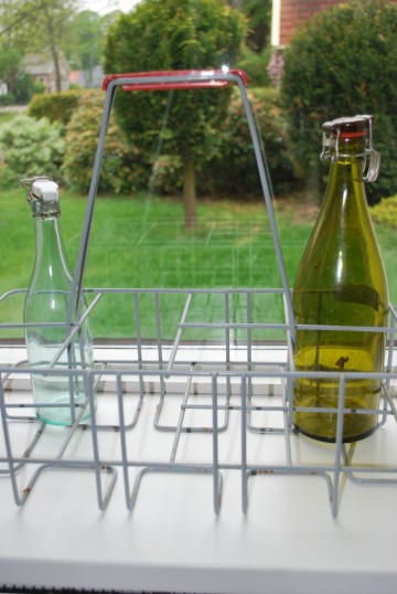 Flessenrek voetenbankje 004