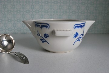 Ijzeren rekeierwarmersauskomsauslepelkapstoktafelloper 012