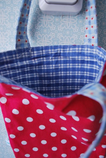 Pasen kleedje tasje 012